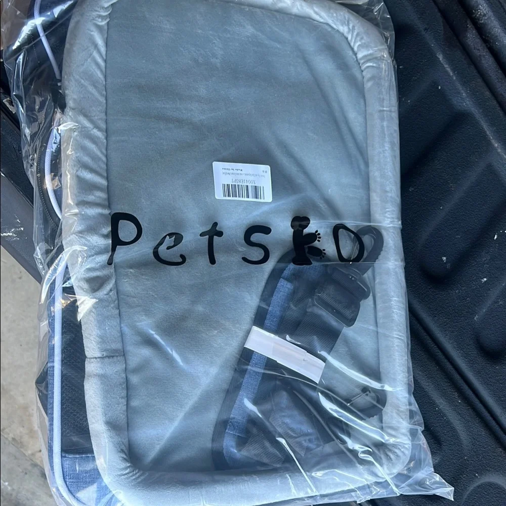 Petskd Pet Carrier Box